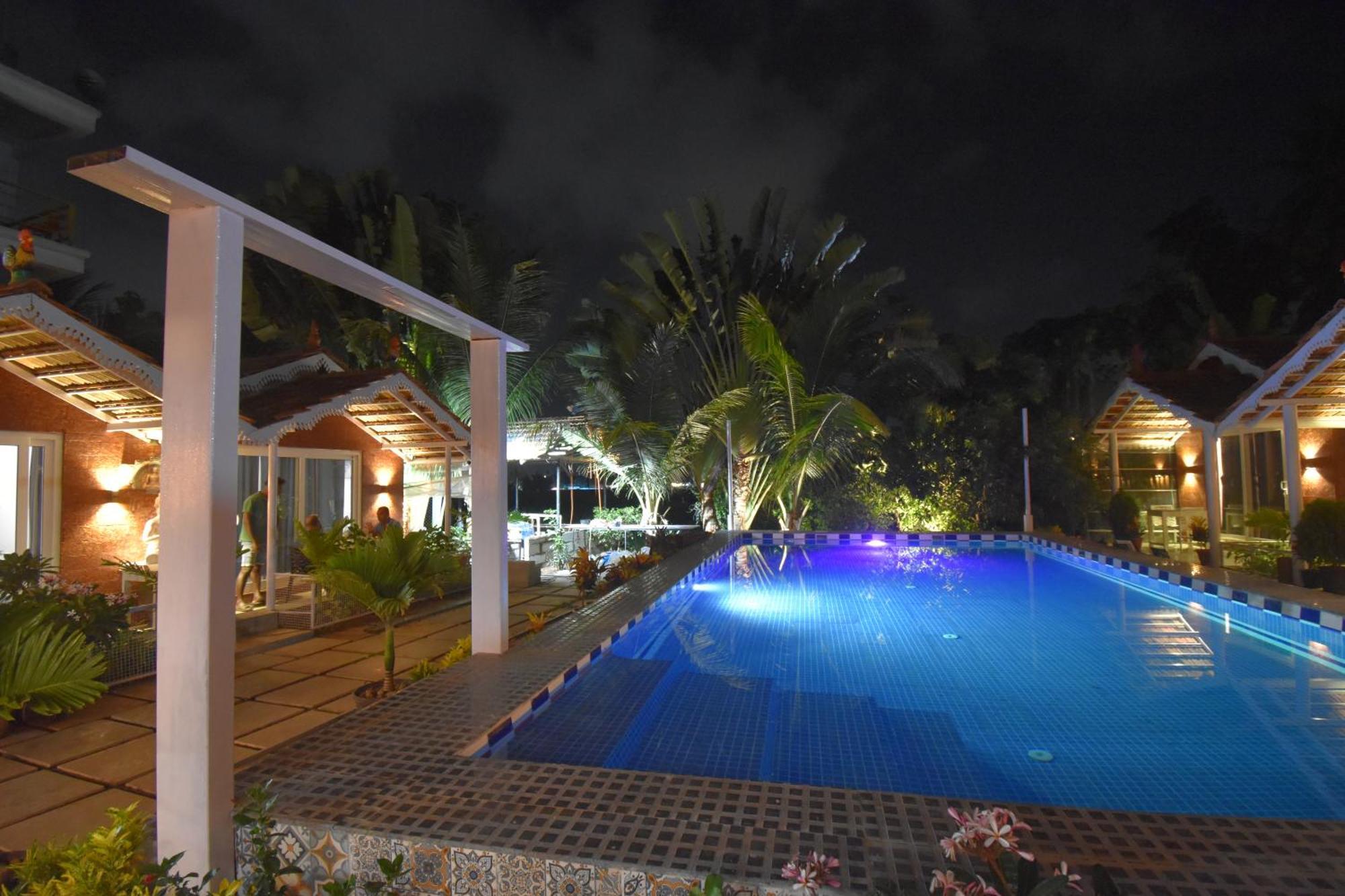 Golden Rice Resort & Cottages Candolim Extérieur photo